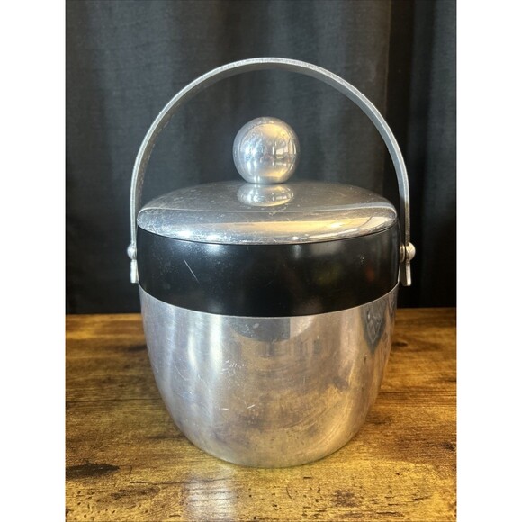 Vintage KROMEX Enduringly Beautiful Heavy Aluminum Ice Bucket 1950s MCM Barware - Picture 2 of 16